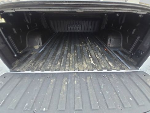 Used 2023 Chevrolet Silverado 1500 High Country w/ High Country Premium Package AWD/4WD image 16