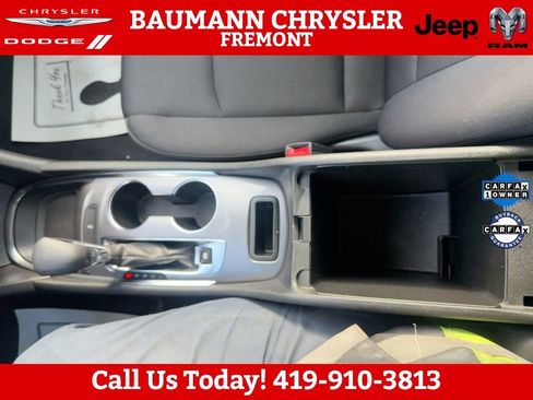 Used 2023 Chevrolet Malibu LT FWD image 19