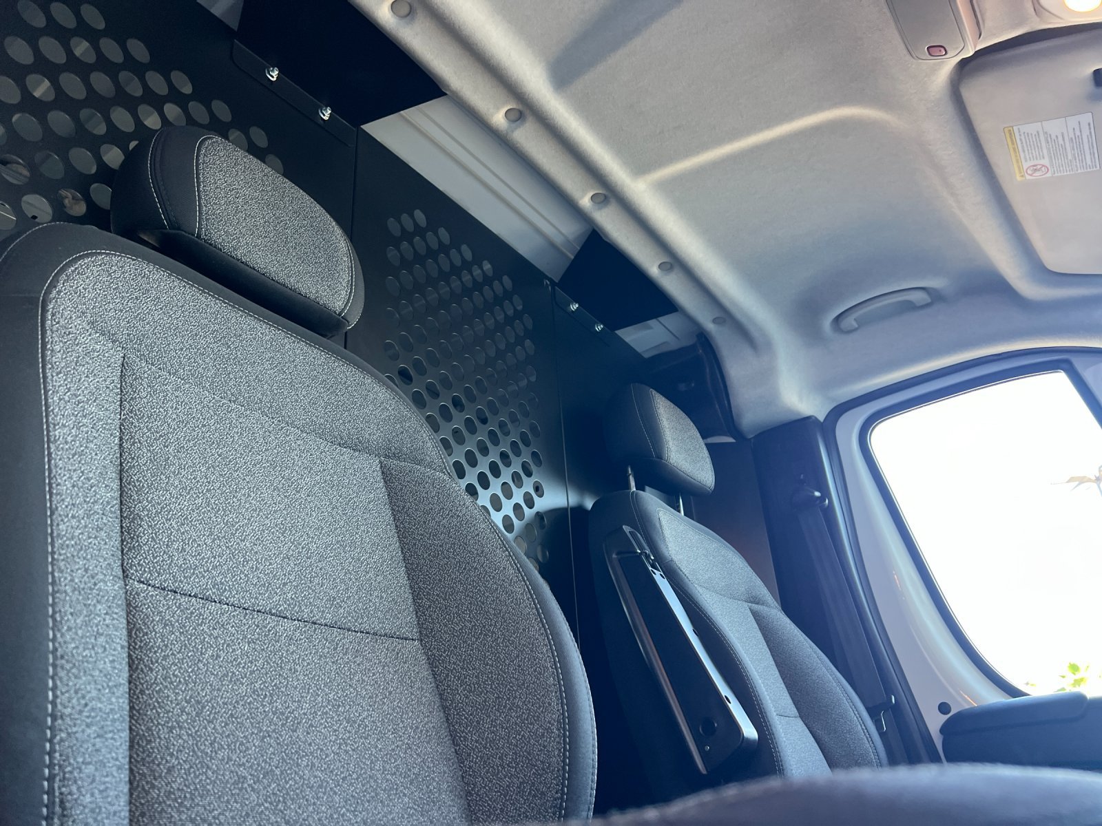 Used 2025 RAM ProMaster 2500 w/ U-Haul Equipment Group FWD image 18