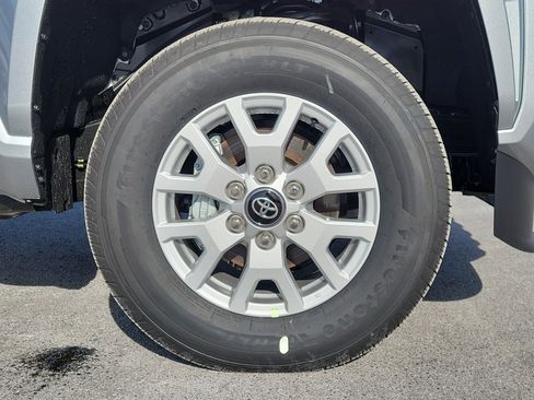 New 2026 Toyota Tacoma SR5 image 5