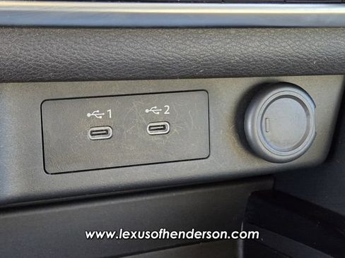 Used 2025 Nissan Rogue SV w/ SV Premium Package FWD image 29