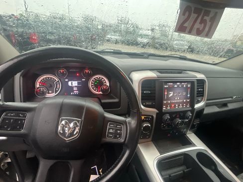 Used 2019 RAM 1500 Big Horn AWD/4WD image 9