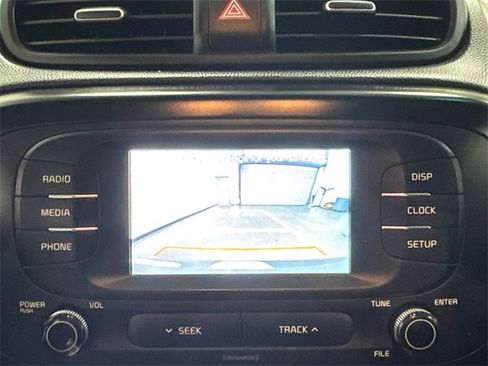 Used 2019 Kia Soul image 17