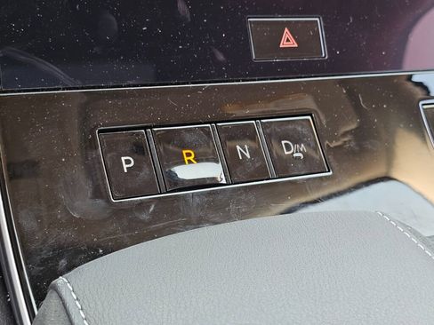 Used 2025 INFINITI QX80 Sensory AWD/4WD image 31