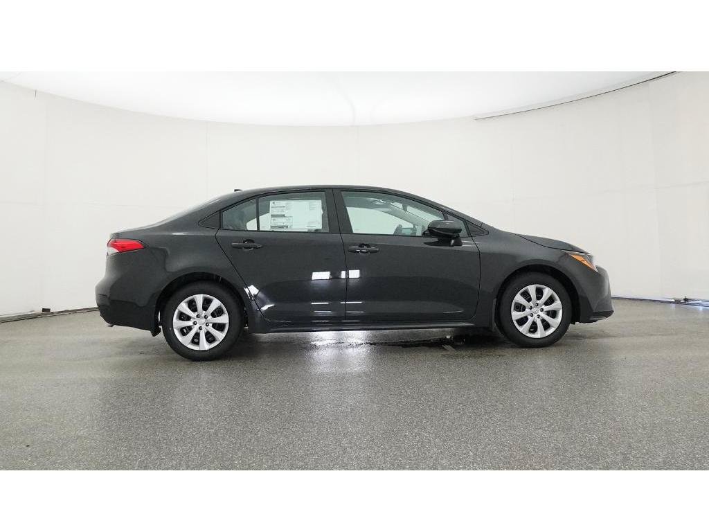 Used 2025 Toyota Corolla LE FWD image 33