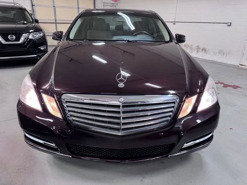 Used 2013 Mercedes-Benz E 350 4MATIC Sedan image 8