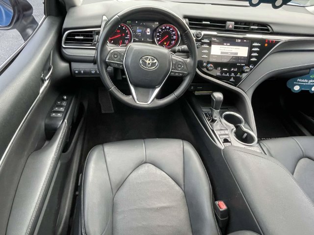 Used 2019 Toyota Camry XSE FWD image 13