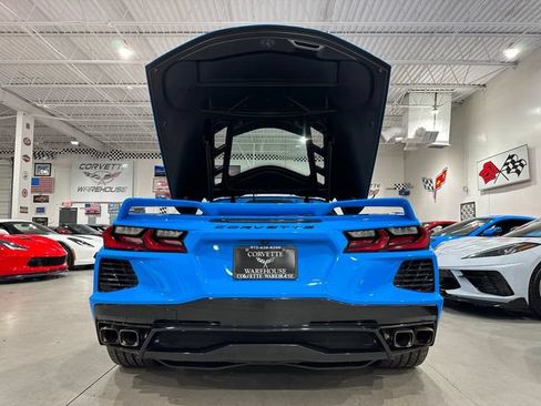 Used 2021 Chevrolet Corvette Stingray Preferred Cpe w/ Z51 Performance Package RWD image 24