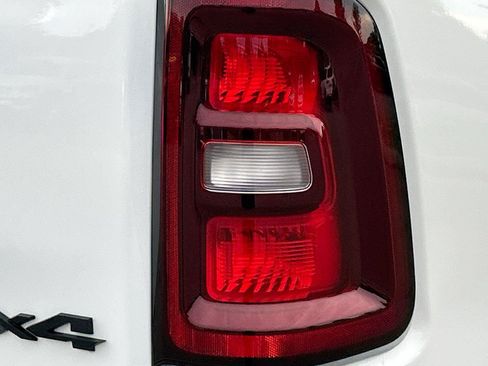 New 2026 RAM 1500 Big Horn AWD/4WD image 11