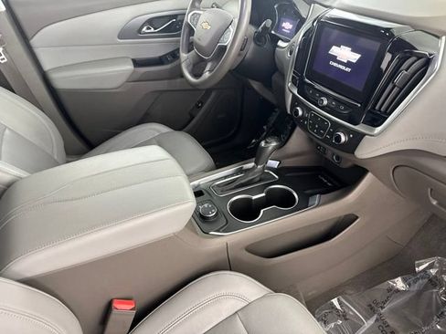 Used 2020 Chevrolet Traverse Premier w/ LPO, Roadside Safety Package AWD/4WD image 23