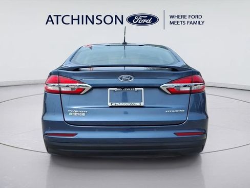 Used 2019 Ford Fusion Energi Titanium FWD image 6