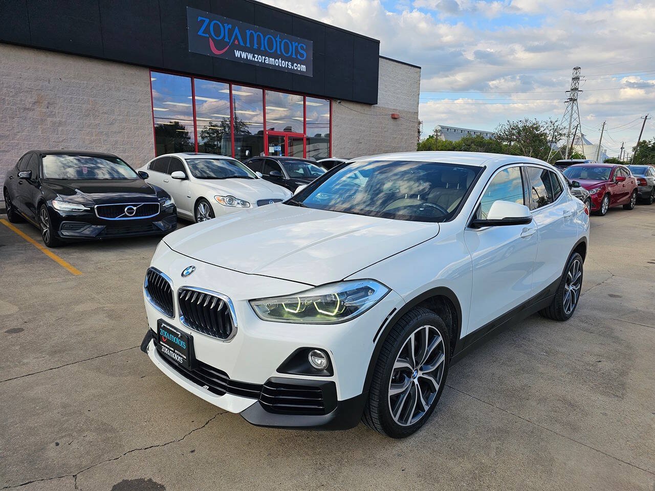 Used 2018 BMW X2 sDrive28i w/ Convenience Package FWD image 1