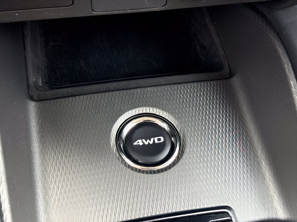 Used 2024 Mitsubishi Outlander Sport ES AWD/4WD image 18
