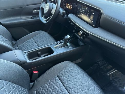 New 2026 Nissan Kicks SV image 18