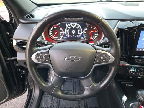 Certified 2022 Chevrolet Traverse Premier w/ Redline Edition image 37