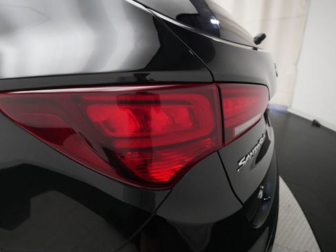 Used 2018 Hyundai Santa Fe Sport AWD/4WD image 35