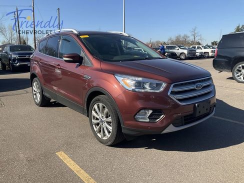 Used 2018 Ford Escape Titanium AWD/4WD image 30