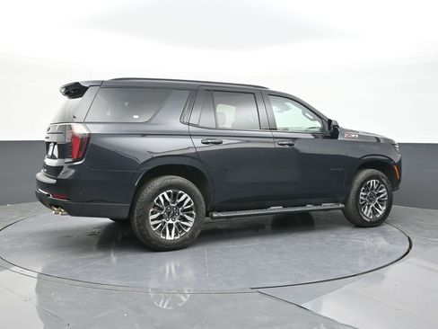Used 2025 Chevrolet Tahoe Z71 AWD/4WD image 12