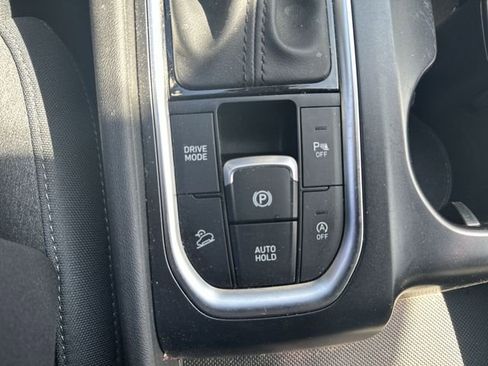 Used 2019 Hyundai Santa Fe SEL AWD/4WD image 30