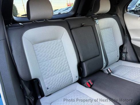 Used 2021 Chevrolet Equinox LT image 19