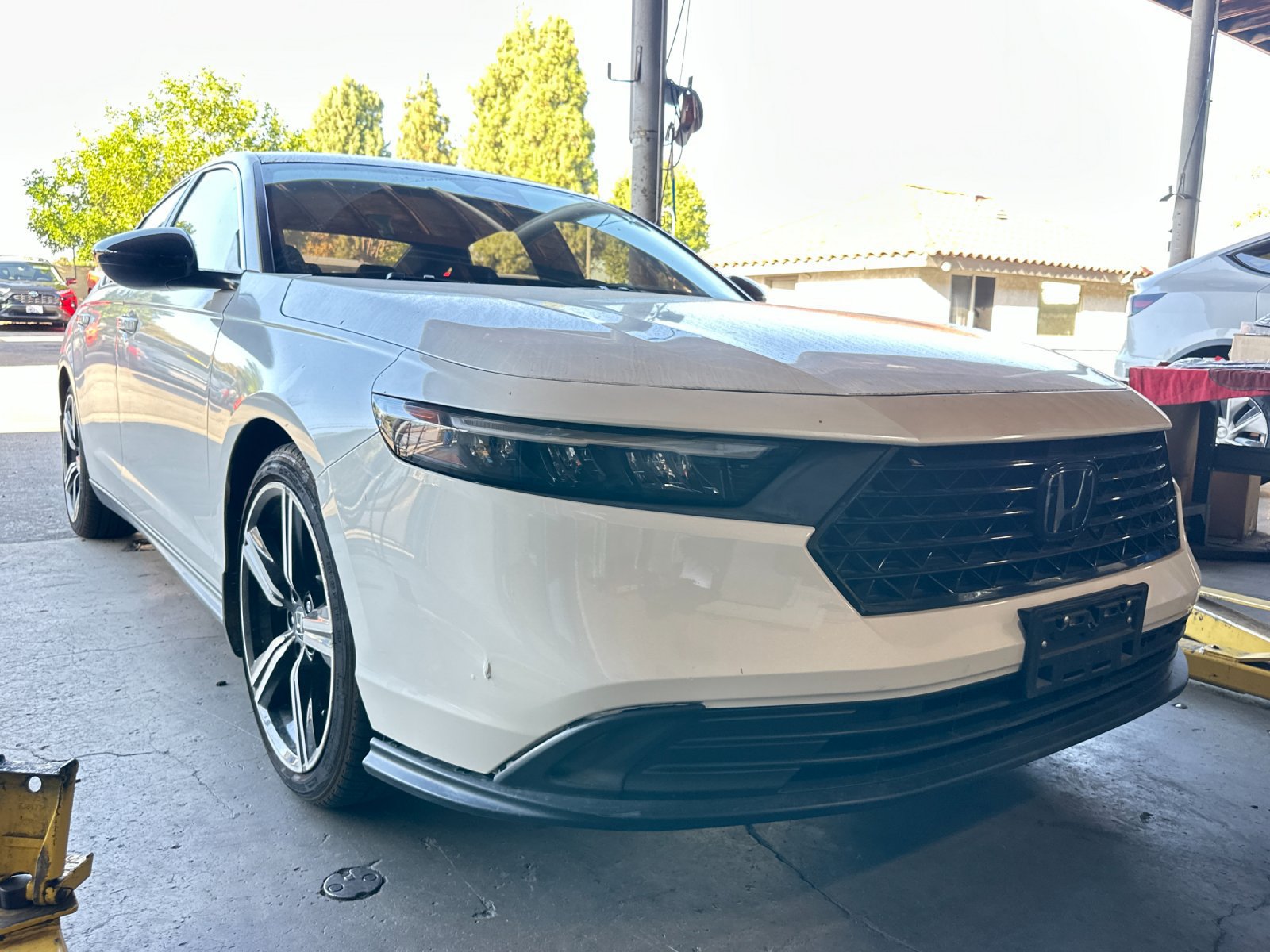 Used 2023 Honda Accord Sport image 2