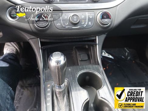 Used 2019 Chevrolet Impala LT FWD image 20