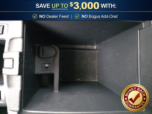 Used 2018 Nissan Rogue SV AWD/4WD image 30