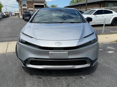 Used 2024 Toyota Prius Limited w/ Limited Premium Package AWD/4WD image 2