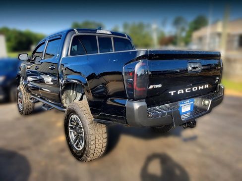 Used 2016 Toyota Tacoma SR5 w/ Towing Package RWD image 7