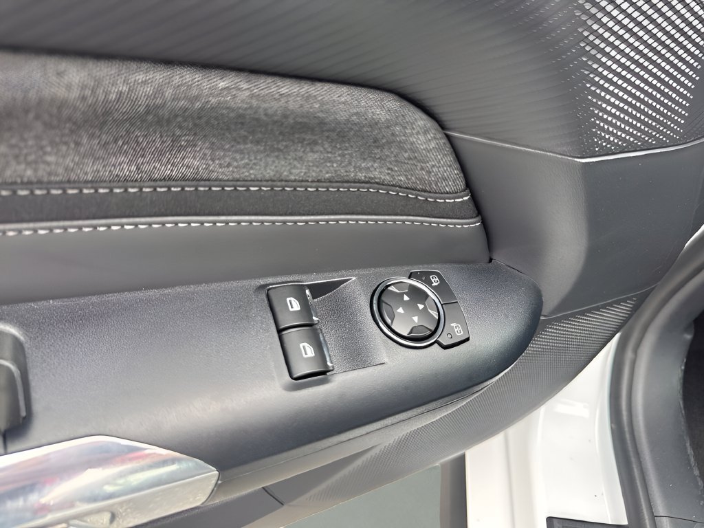 Used 2026 Ford Mustang Coupe RWD image 22