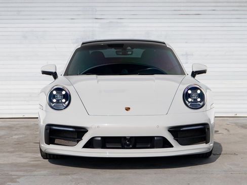 Certified 2024 Porsche 911 Carrera S image 11