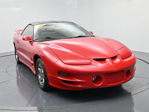 Used 2001 Pontiac Firebird Formula w/ Protection Group image 2
