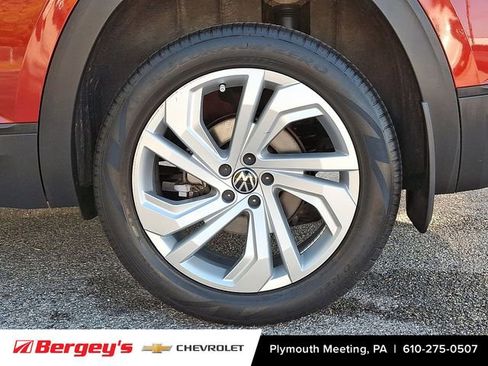 Used 2022 Volkswagen Atlas SE image 39