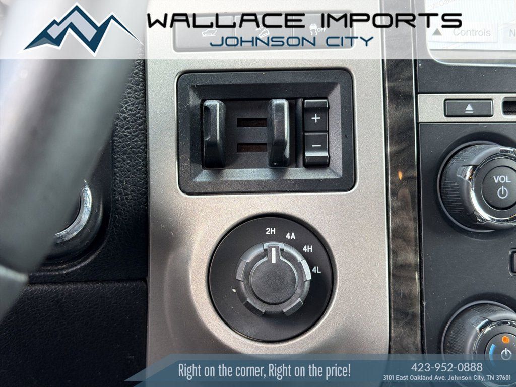 Used 2017 Ford Expedition Limited AWD/4WD image 25