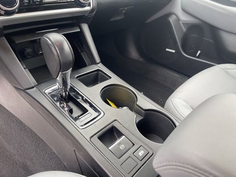 Used 2019 Subaru Legacy 3.6R Limited image 17