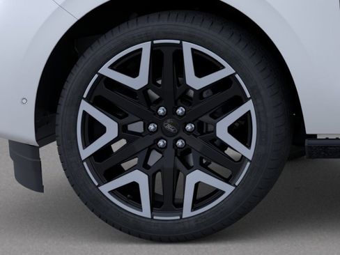 New 2026 Ford Expedition Max Platinum AWD/4WD image 21