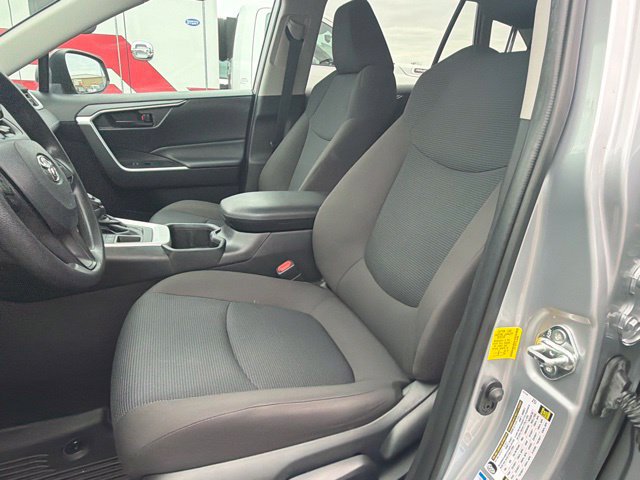 Used 2022 Toyota RAV4 LE AWD/4WD image 20
