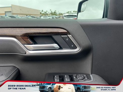 New 2026 GMC Sierra 1500 Elevation image 22