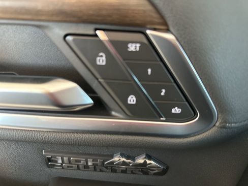 New 2026 Chevrolet Silverado 1500 High Country w/ High Country Premium Package image 15