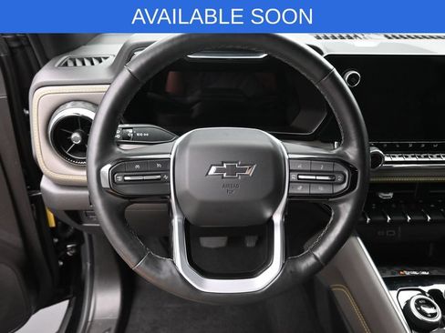Used 2024 Chevrolet Colorado ZR2 w/ ZR2 Convenience Package III AWD/4WD image 15