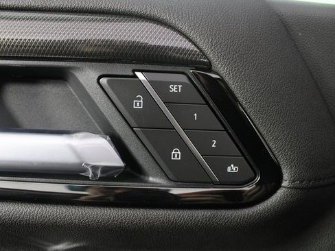 New 2026 GMC Sierra 1500 AT4 w/ AT4 Premium Package image 17