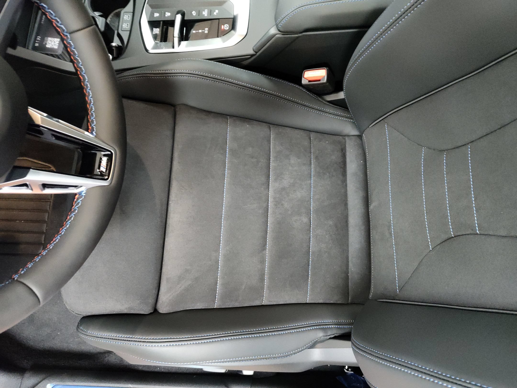 Used 2026 BMW M235i xDrive w/ Technology Package AWD/4WD image 23