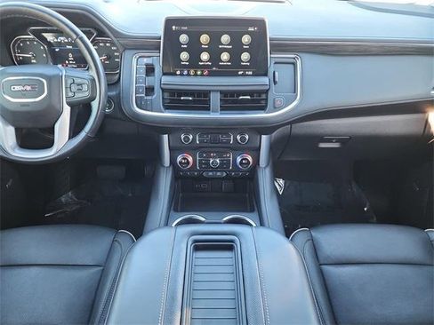 Used 2021 GMC Yukon XL SLT w/ SLT Premium Package image 20