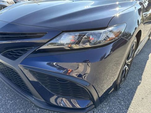 Used 2022 Toyota Camry SE image 15