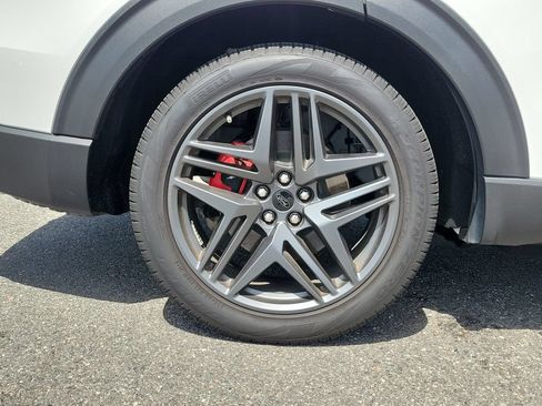 Used 2025 Ford Explorer ST w/ Sun And Sound Package RWD image 6