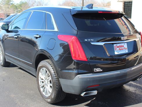 Used 2019 Cadillac XT5 Luxury w/ Advanced Security Package image 8
