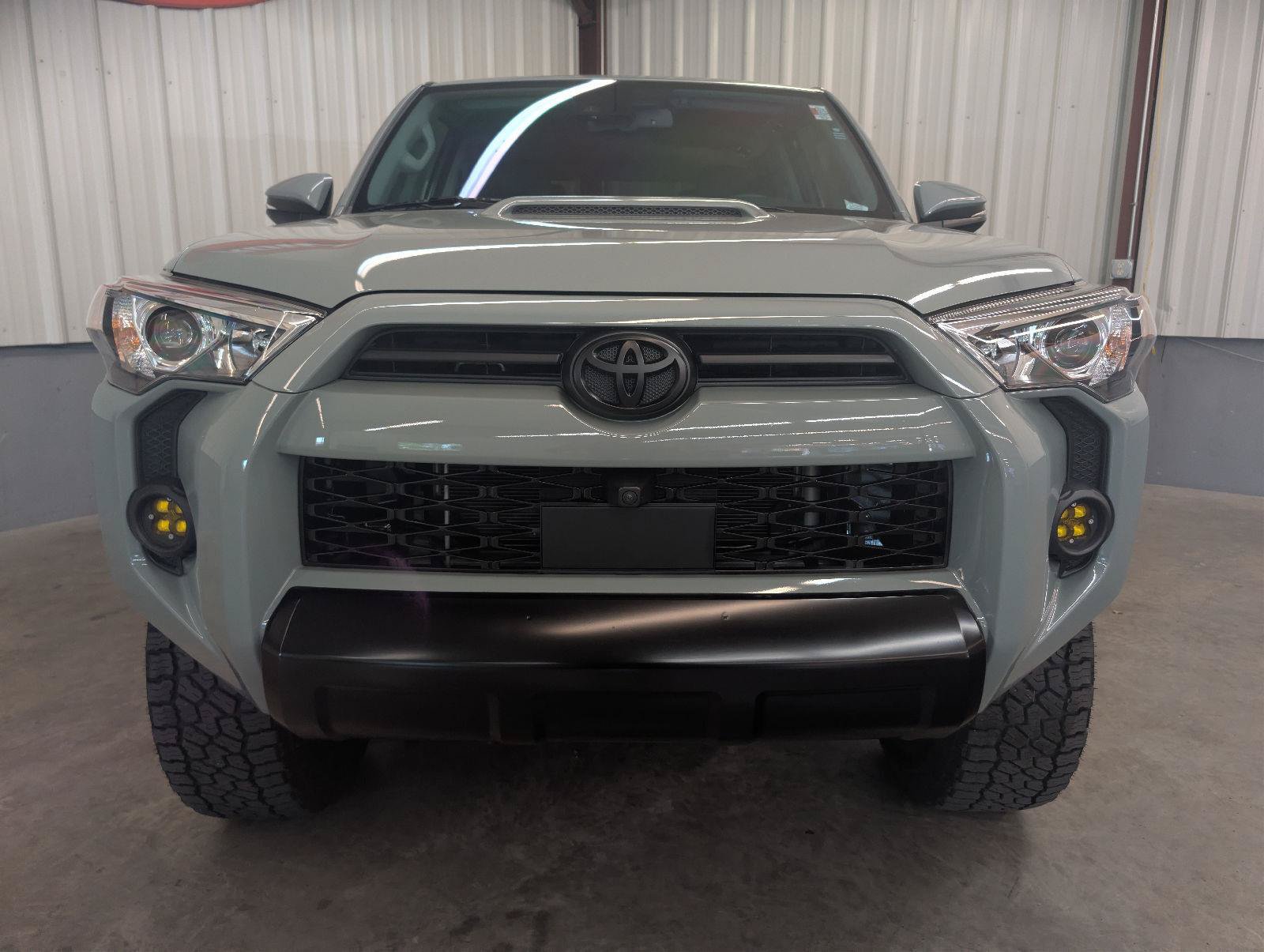Used 2023 Toyota 4Runner TRD Off-Road Premium w/ Off Road Premium Plus Package AWD/4WD image 5
