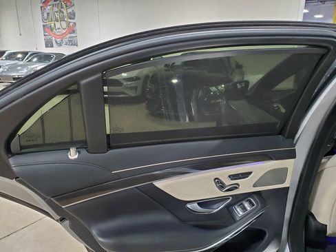 Used 2015 Mercedes-Benz S 65 AMG Sedan image 30
