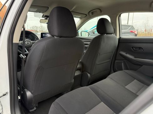 Used 2024 Nissan Sentra SV image 43