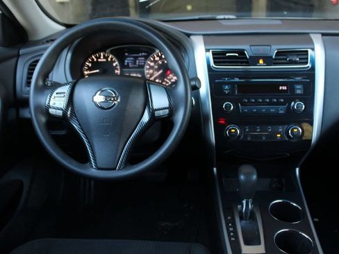Used 2015 Nissan Altima 2.5 FWD image 20